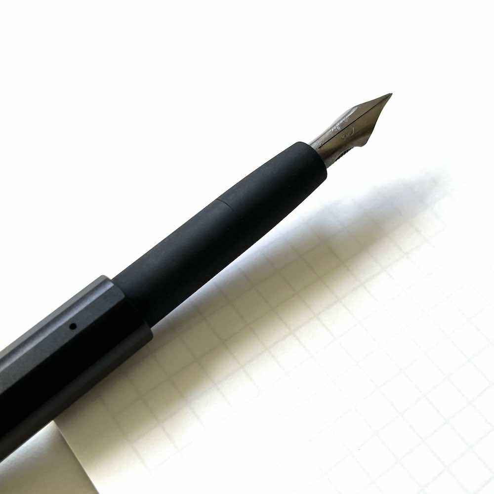 Tom’s Studio Pocket Fountain Pen 2.0 - Titanium Flex NibPRO-PEN-FOU-SPF2-BLA-TIT - Alcove & Nib Stationery