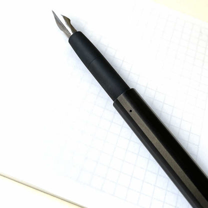 Tom’s Studio Pocket Fountain Pen 2.0 - Titanium Flex NibPRO-PEN-FOU-SPF2-BLA-TIT - Alcove & Nib Stationery
